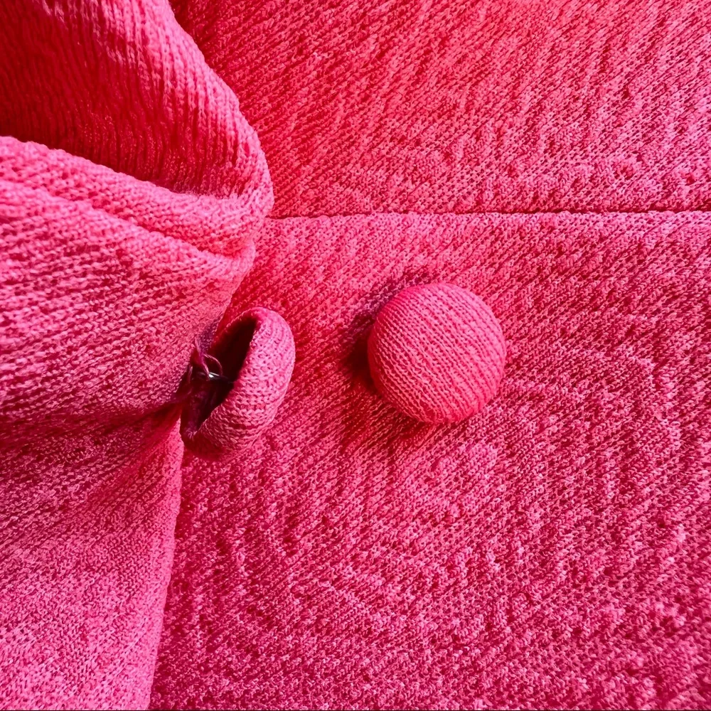 VINTAGE 1960's Pink Coral Sleeveless Textured Mid Century Day Dress - Picture 12 of 15
